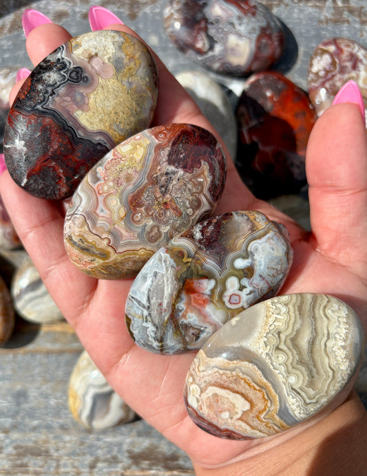One (1) Gorgeous Crazy Lace Agate Palmstone (Mexico)