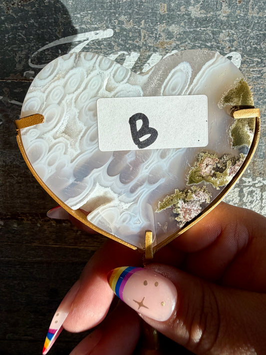 Gorgeous Indonesian Scenic Moss Agate Heart on Stand | Opt B