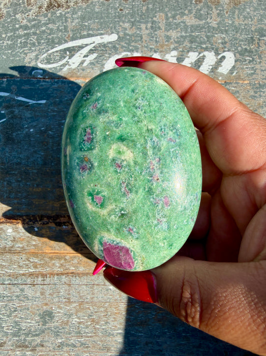 Gorgeous Ruby in Fuchsite Palm Stone | India | Opt 90
