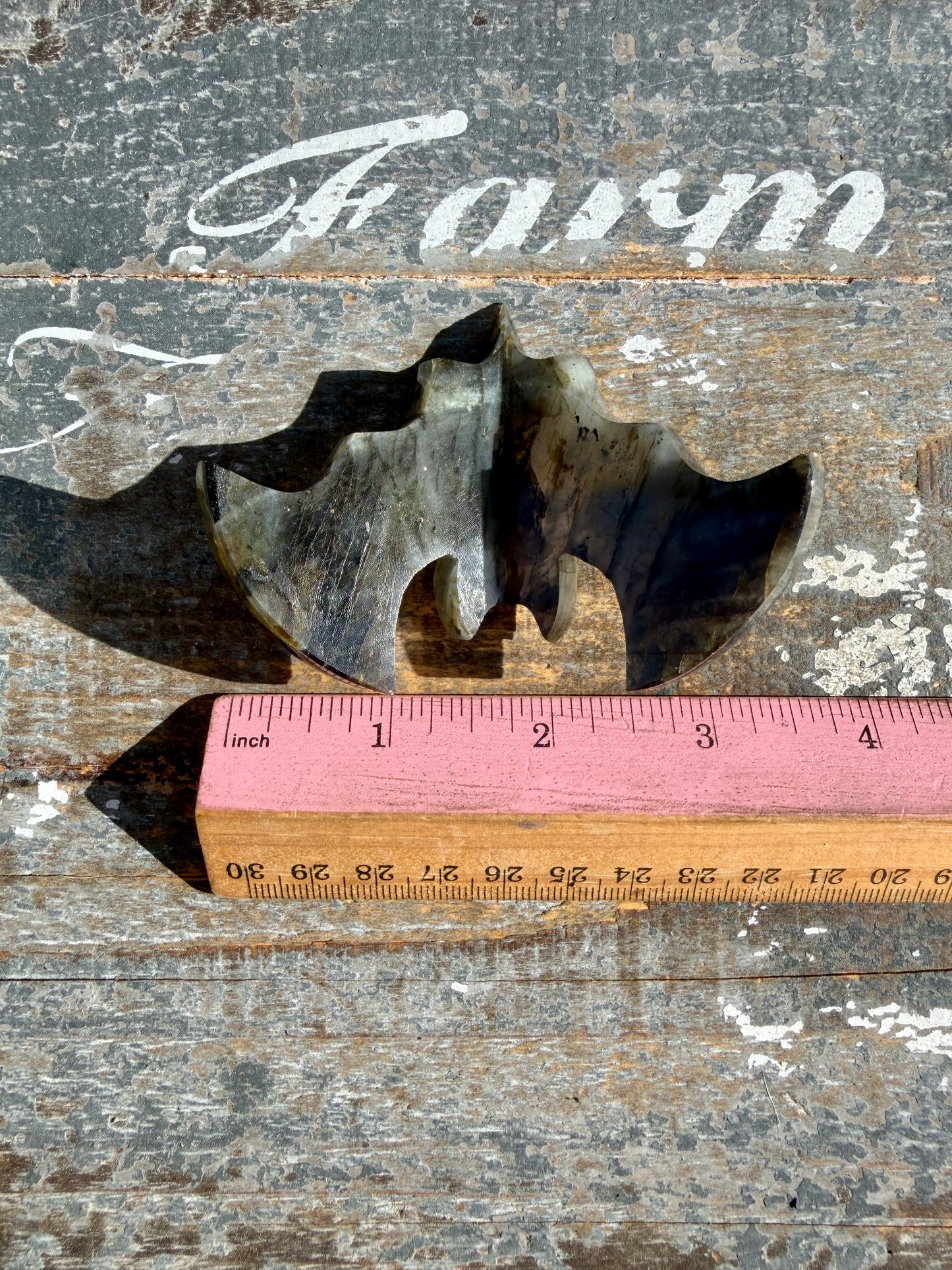 Flashy Labradorite Bat from Madagascar | Opt O
