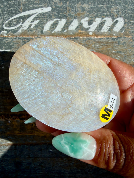 Gorgeous Blue Flash White Moonstone Palm Stone | India | Opt M