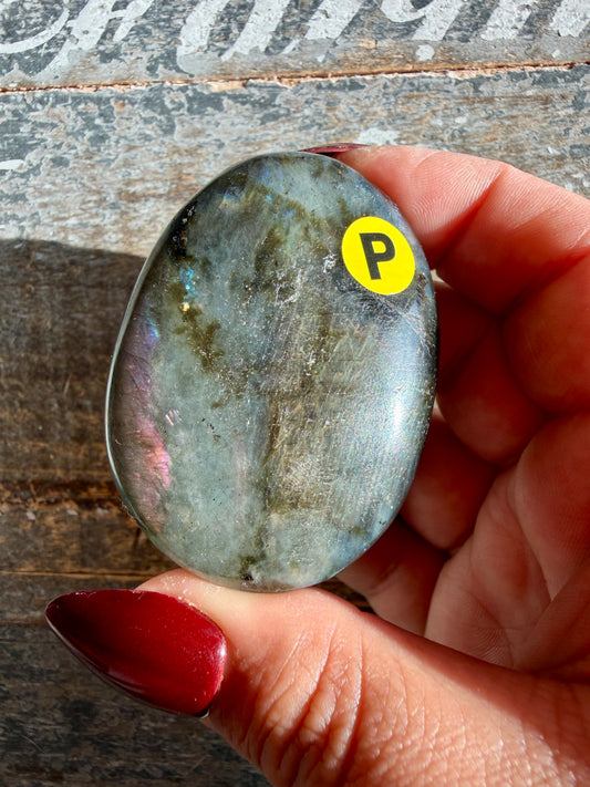 Gorgeous Flashy Labradorite Palm Stone | Madagascar | Opt P