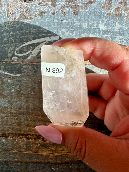 Gorgeous AAA Grade Golden Healer with Dendritic Inclusions | Opt N