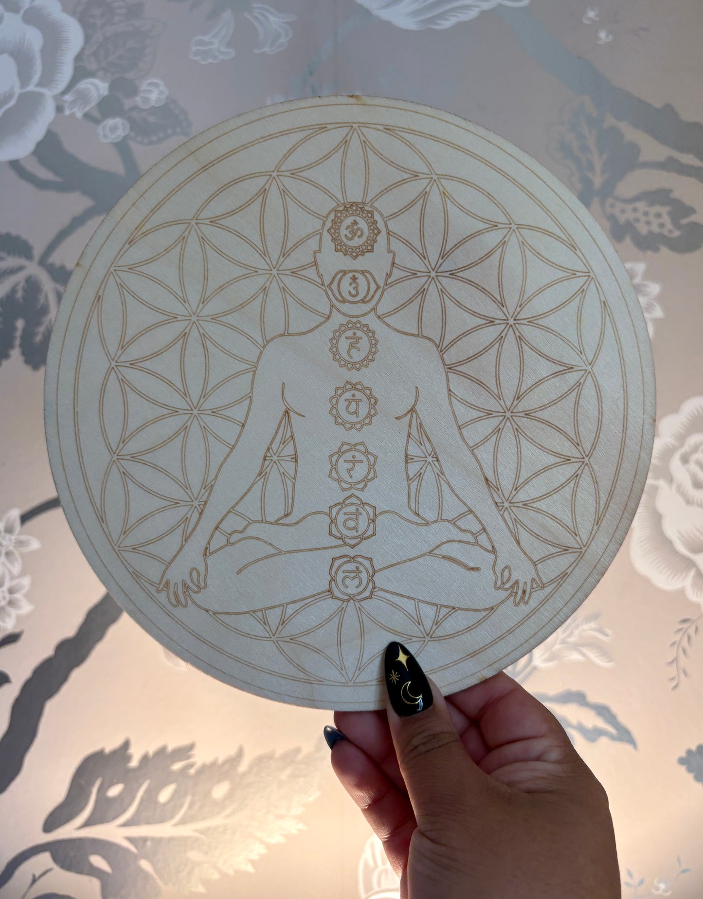 One (1) Wood Crystal Grid | Style F