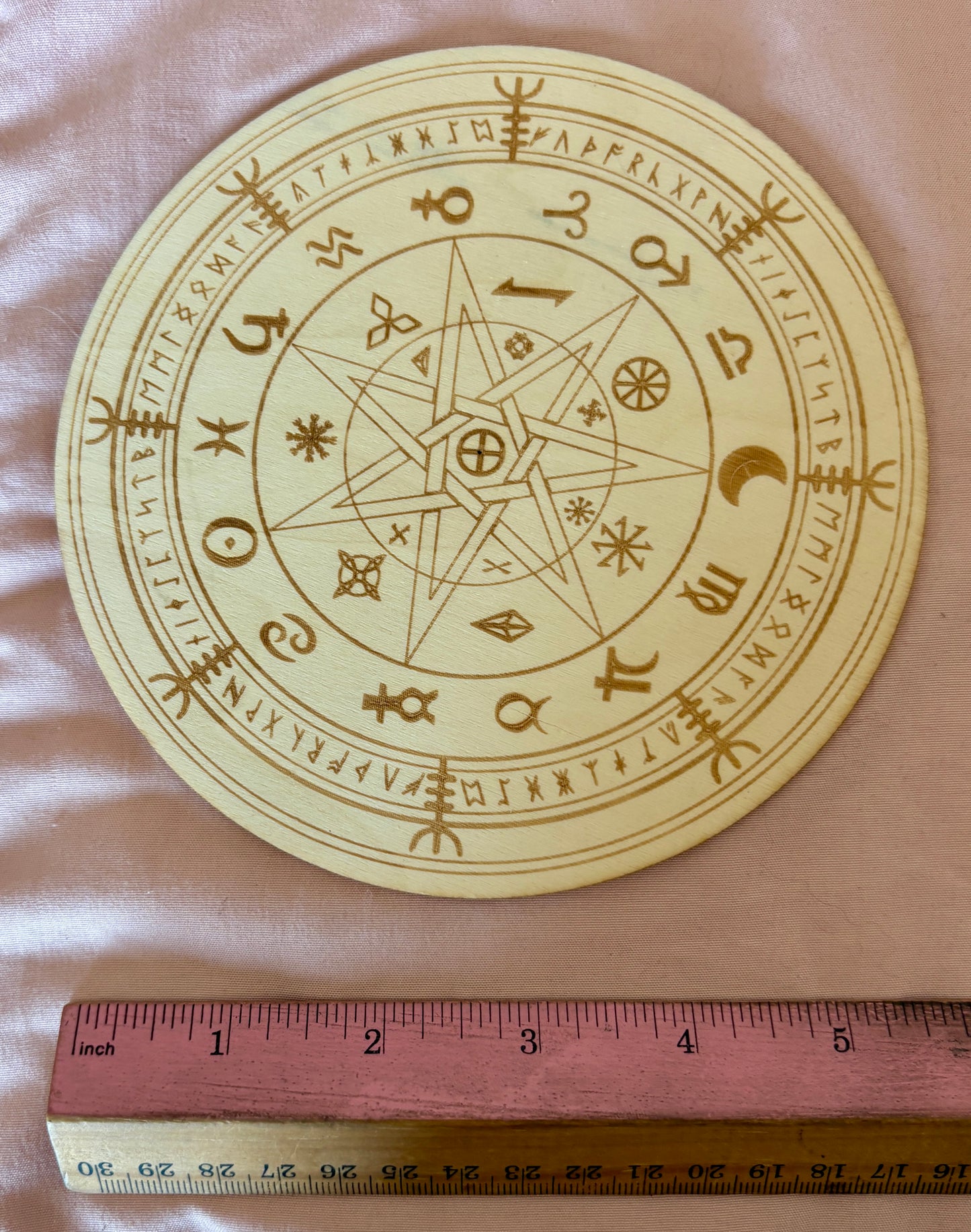 One (1) Wood Crystal Grid | Style B