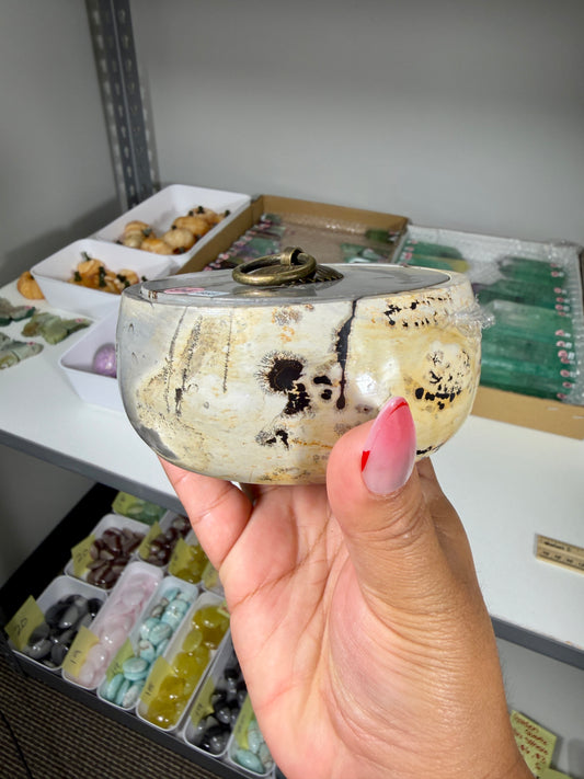 Gorgeous Picture Jasper Polished Round Trinket Box with Ring-Pull Lid | Opt 94