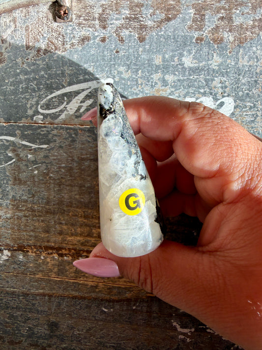 Flashy Rainbow Moonstone Ring Holder | Opt G