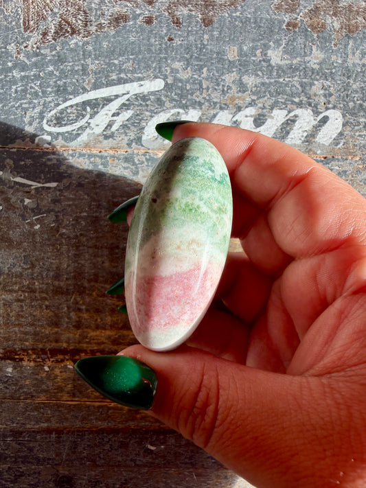 Gorgeous Unicorn Jasper Lingam from India | Opt Q