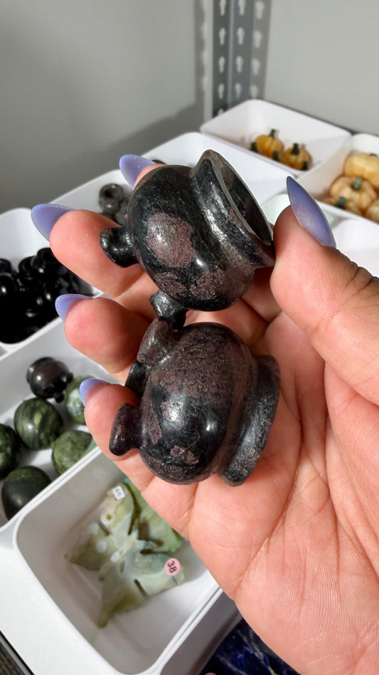 One (1) Mini Garnet in Tourmaline Cauldron