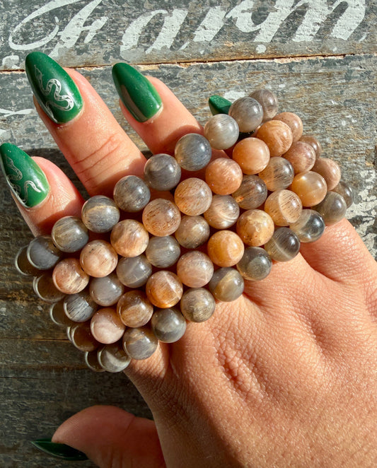 One (1) Black Moonstone | Wrist 6.25-6.75" | 8mm