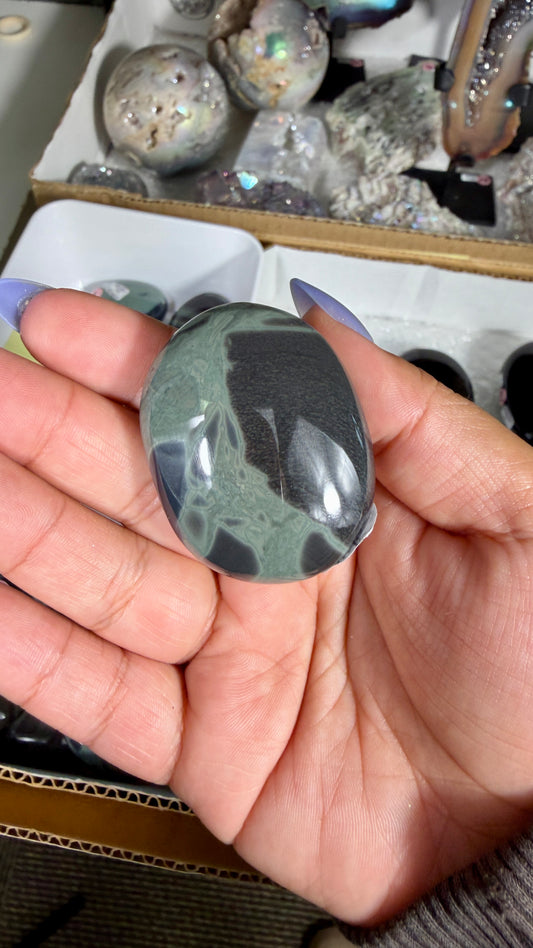 Gorgeous Spider Web Obsidian Mini Palm Stone | Opt 89