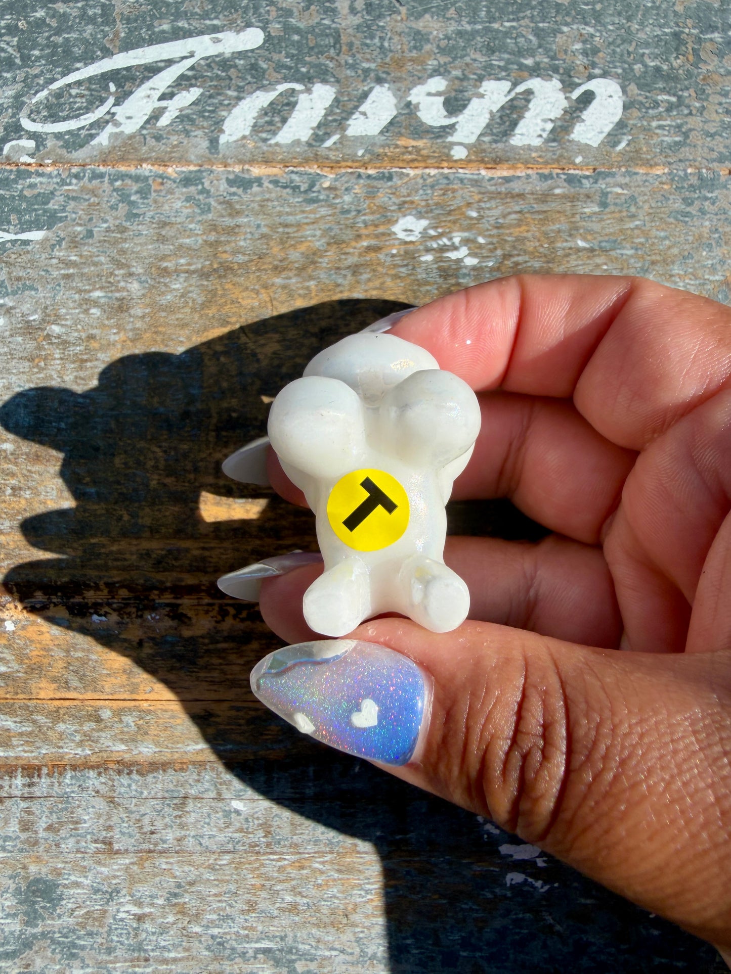 Mini AURA White Onyx Gorilla | Opt T