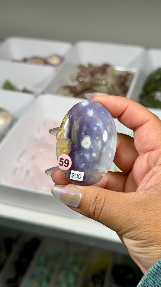 Gorgeous Purple Chalcedony Palm Stone | Indonesia | Opt 59