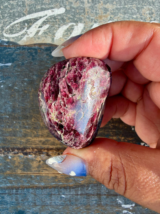 Gorgeous Garnet Freeform | India | Opt 6