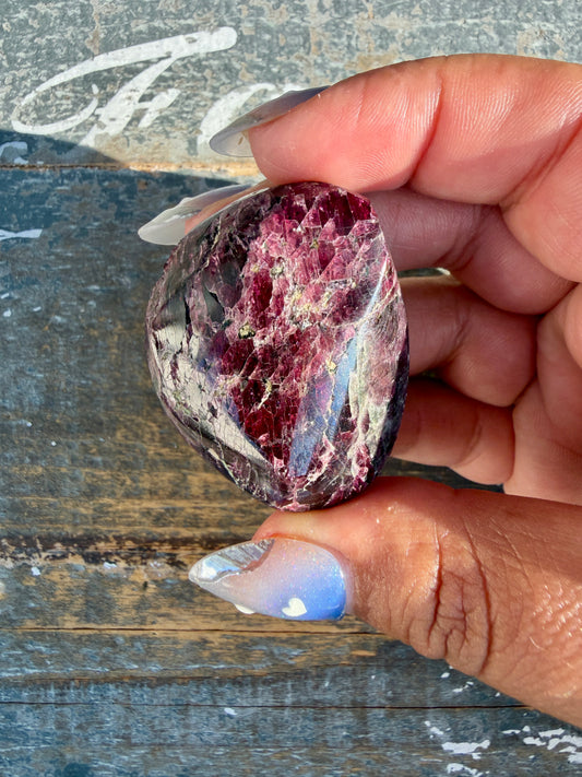 Gorgeous Garnet Freeform | India | Opt 6