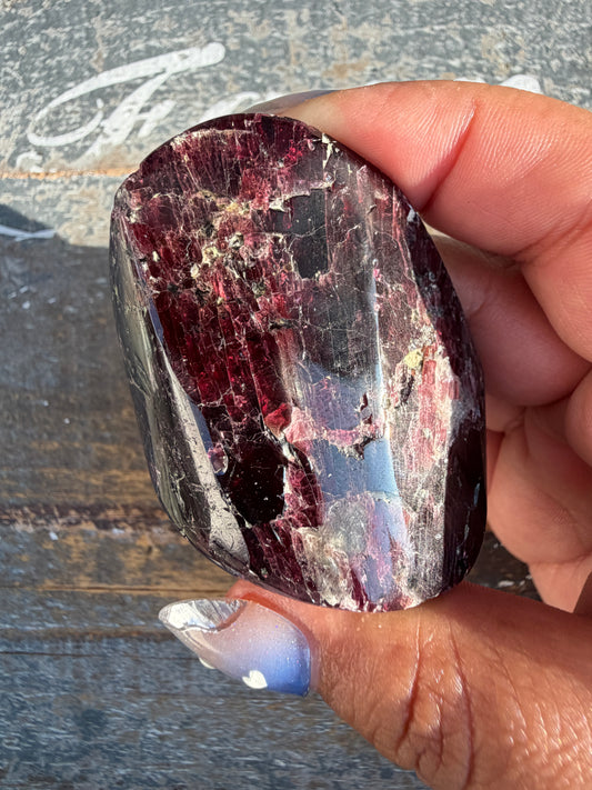Gorgeous Garnet Freeform | India | Opt 11