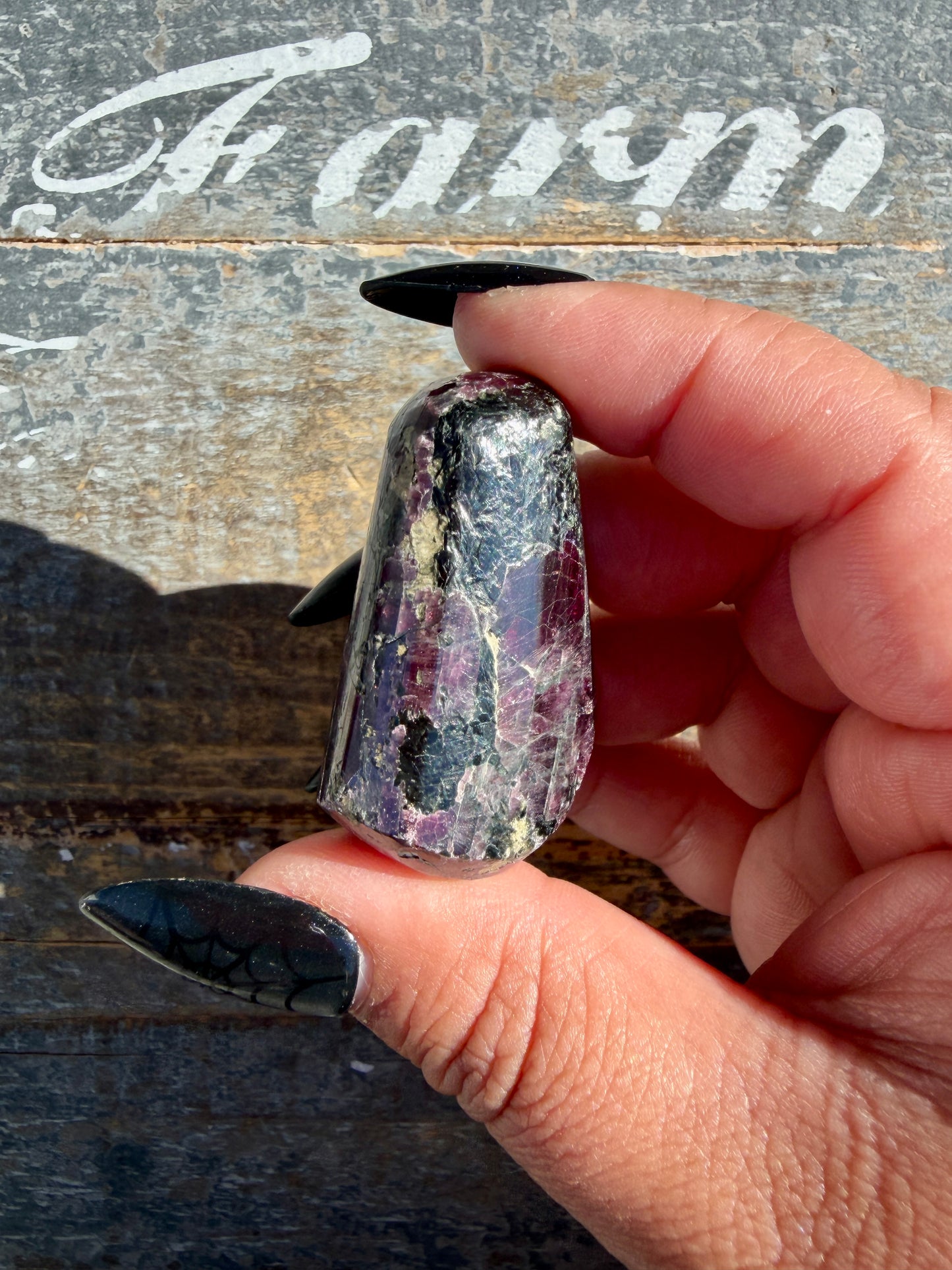 Gorgeous Garnet Freeform | India | Opt K