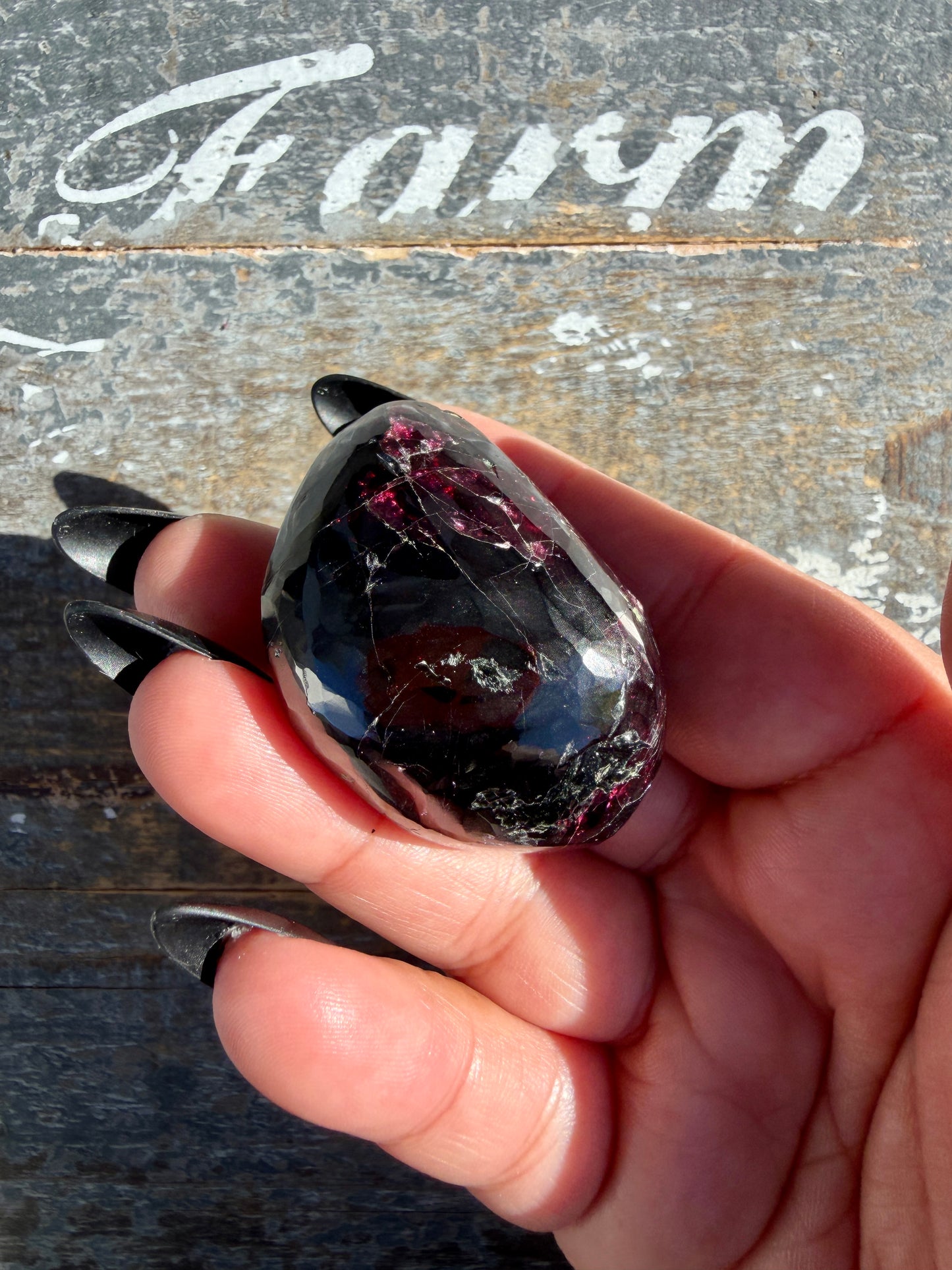 Gorgeous Garnet Freeform | India | Opt J