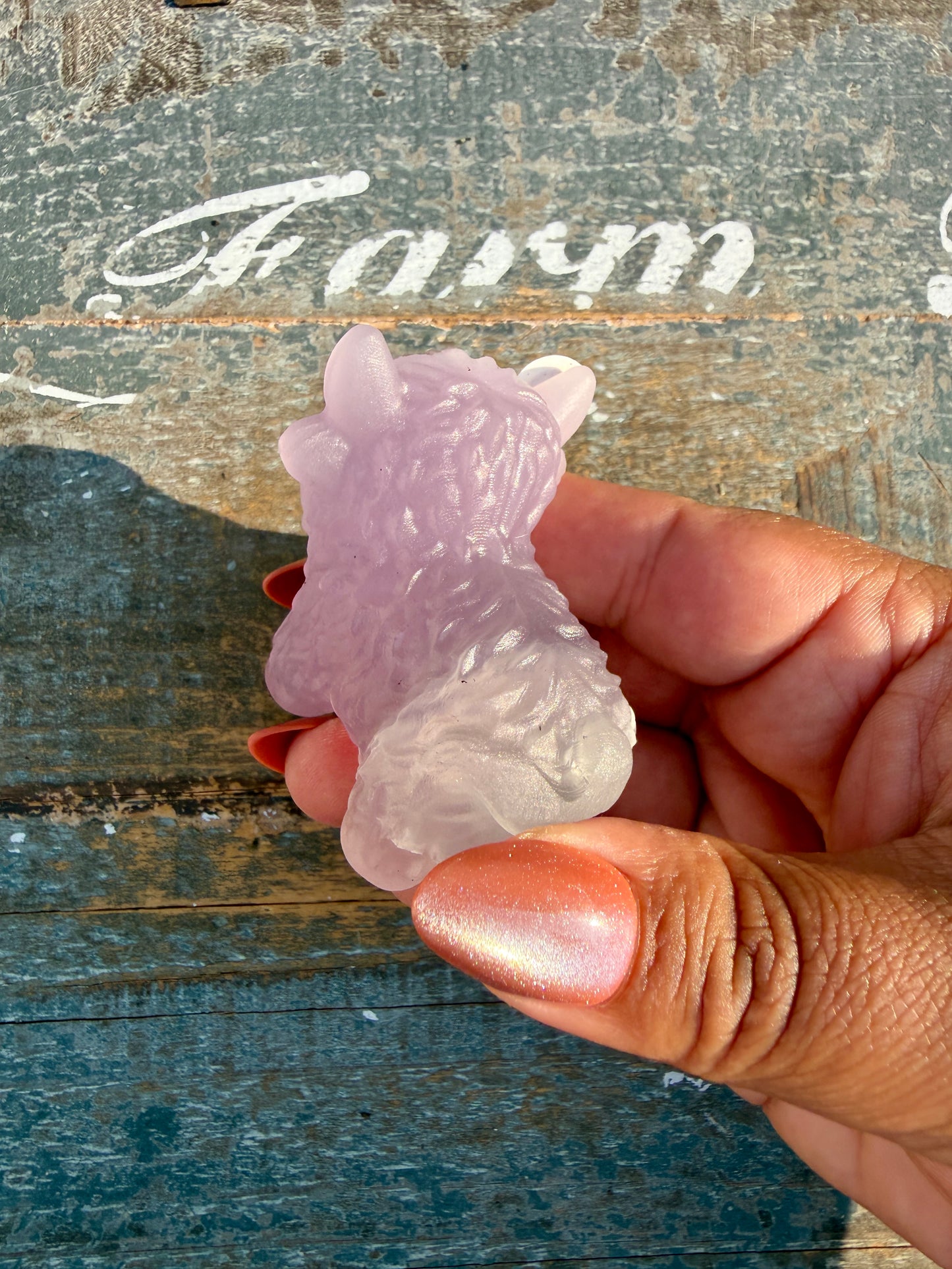 Adorable Lavender Fluorite Highland Cow | Opt Q