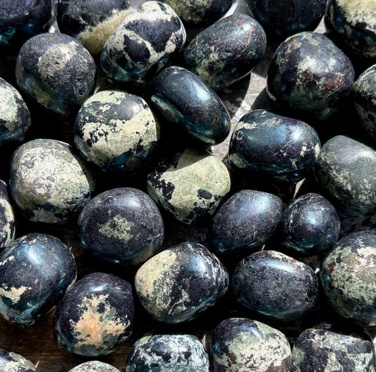 One (1) Gorgeous Metallic Blue Covellite Tumble from Peru