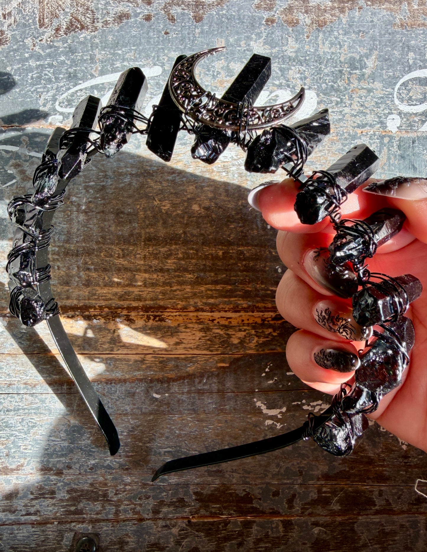 Black Aura Crown | Only One