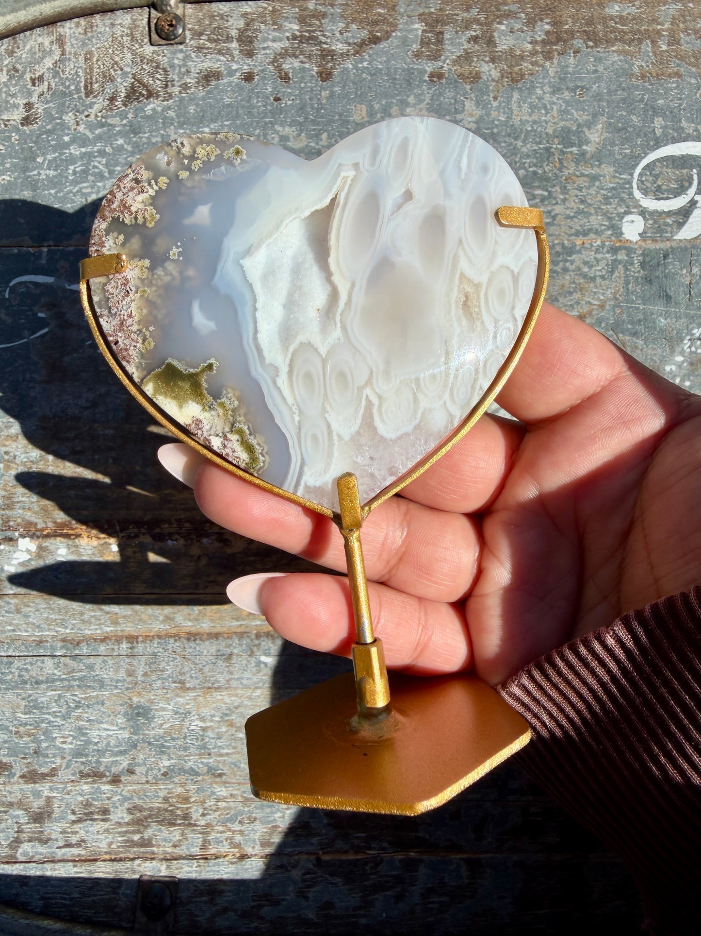 Gorgeous Indonesian Scenic Moss Agate Heart on Stand | Opt D
