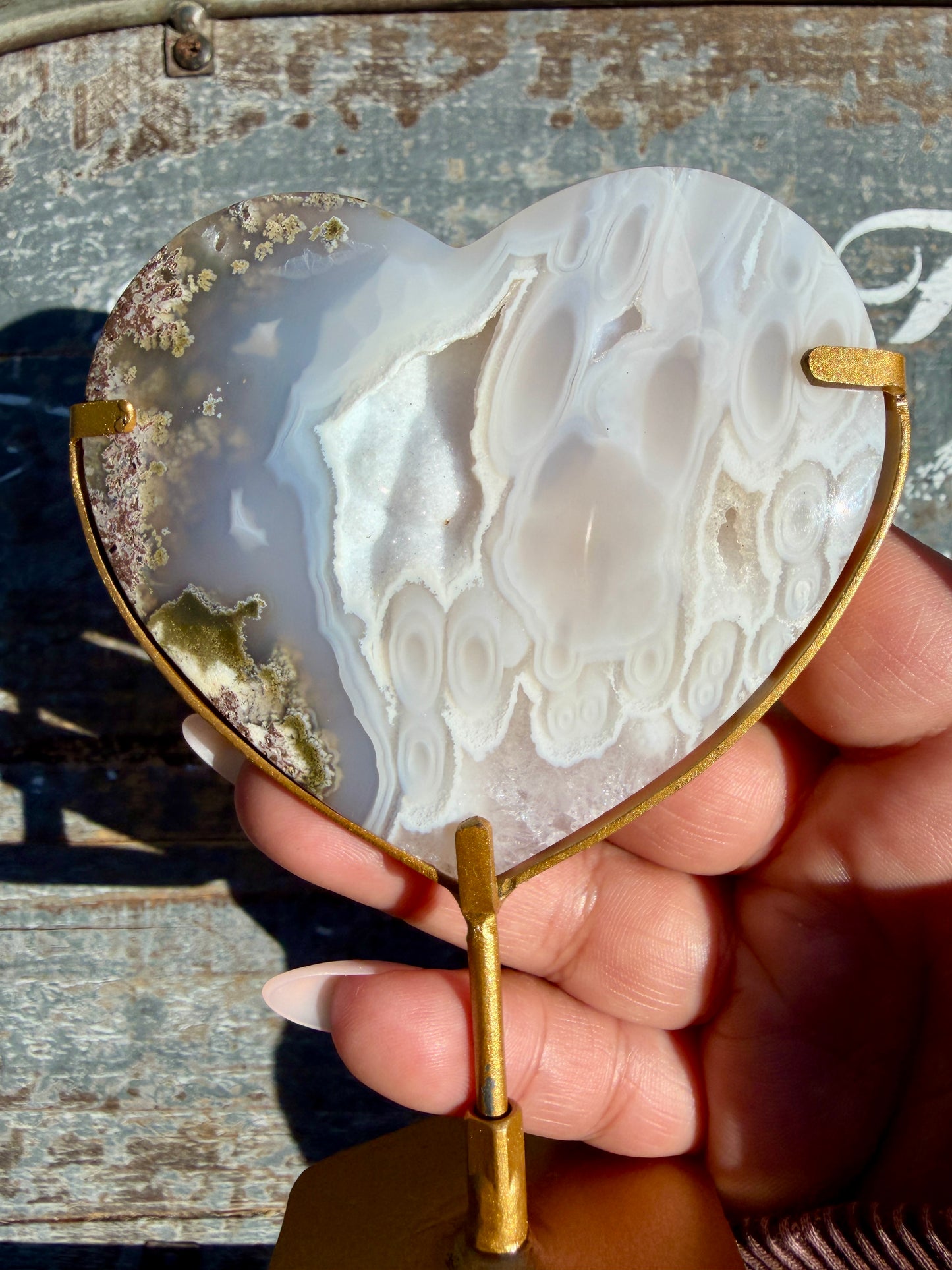 Gorgeous Indonesian Scenic Moss Agate Heart on Stand | Opt D