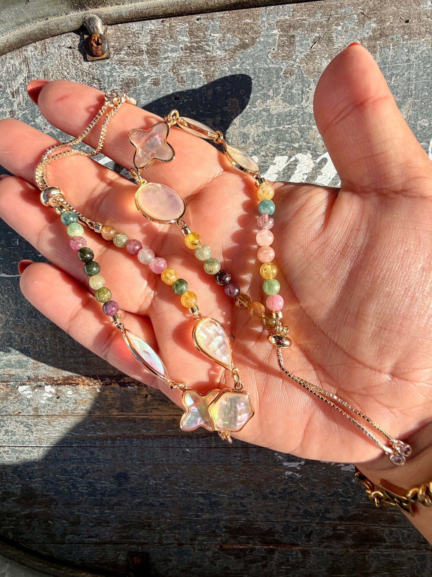One (1) Tourmaline with Shell Bracelet | Adjustable