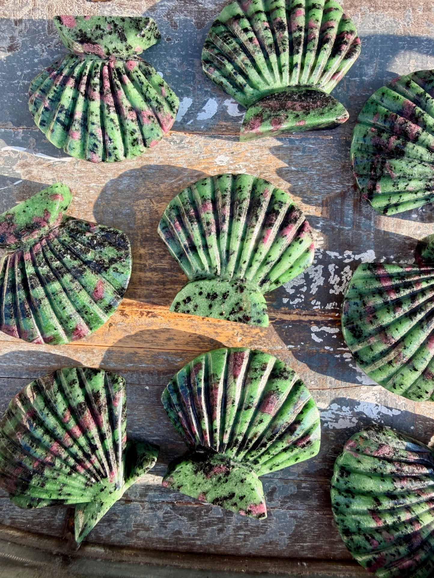 One (1) Gorgeous Ruby in Zoisite Scallop Shell | Intuitively Chosen | UV Reactive (self standing)