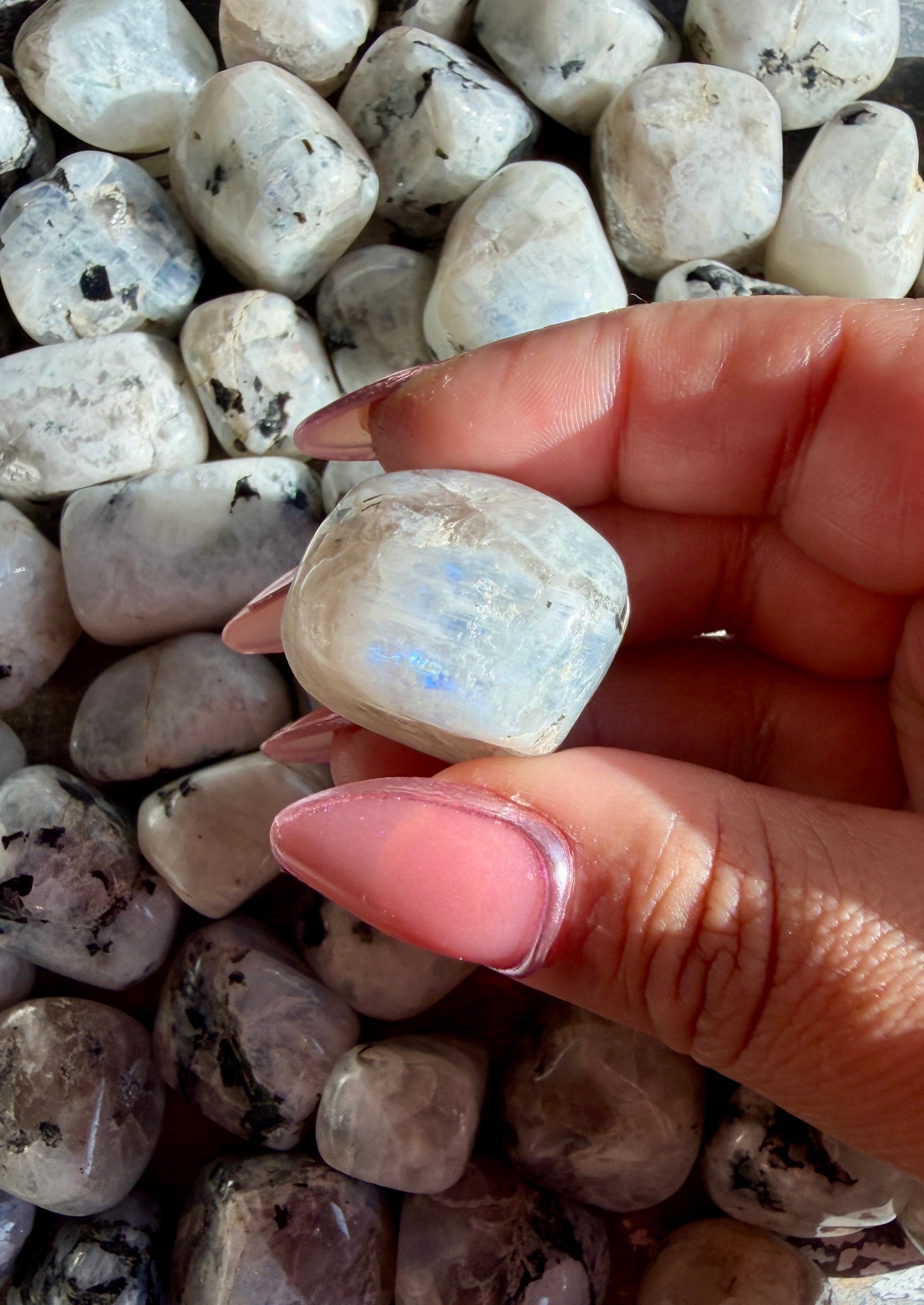 One (1) Rainbow Moonstone Tumble