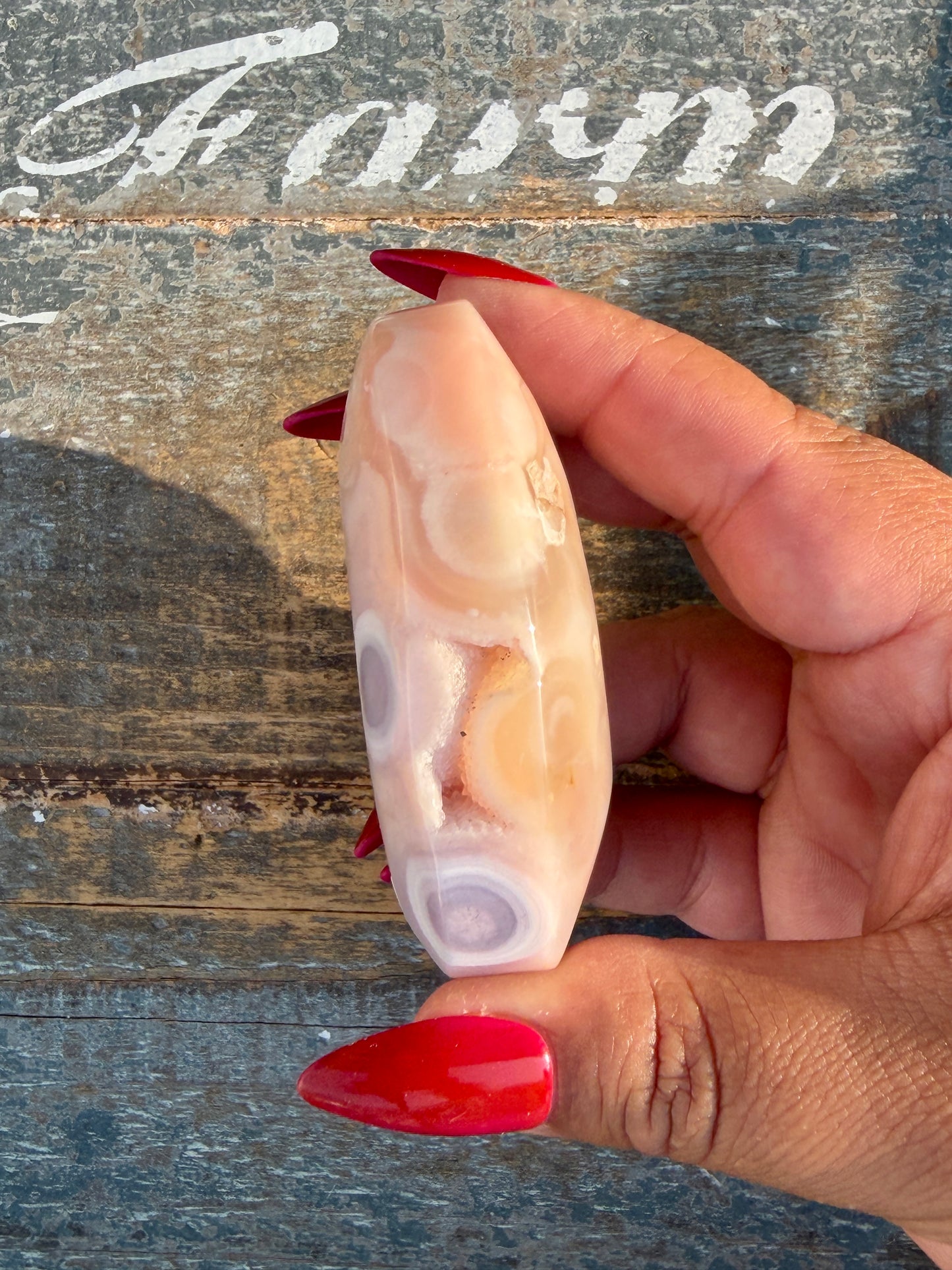 Gorgeous Flower Agate Palm Stone | Opt 26