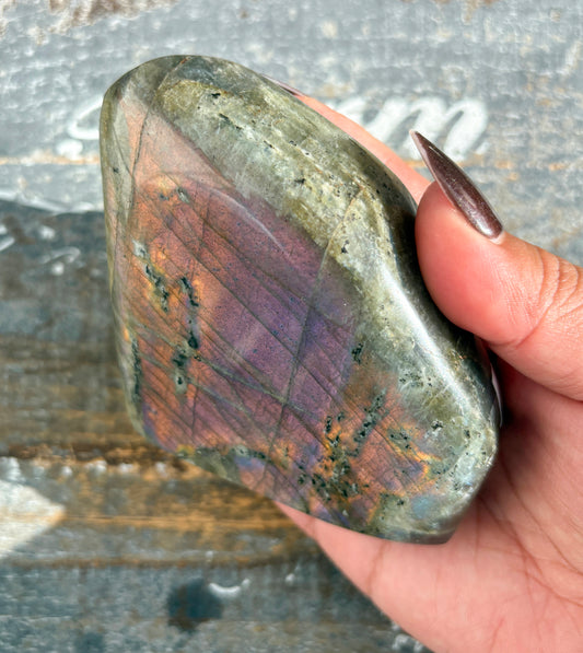 Gorgeous Flashy Labradorite Free Form from Madagascar | Opt E