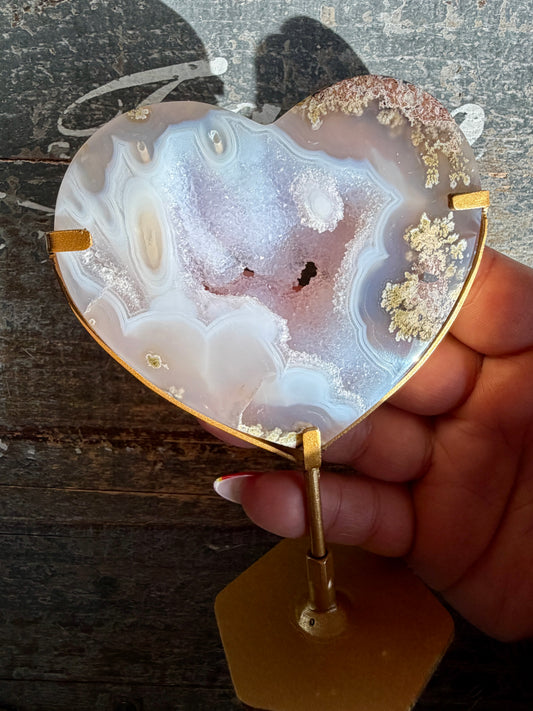 Gorgeous Indonesian Scenic Moss Agate Heart on Stand | Opt C