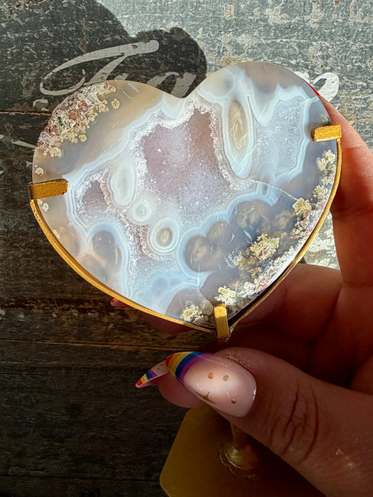 Gorgeous Indonesian Scenic Moss Agate Heart on Stand | Opt A
