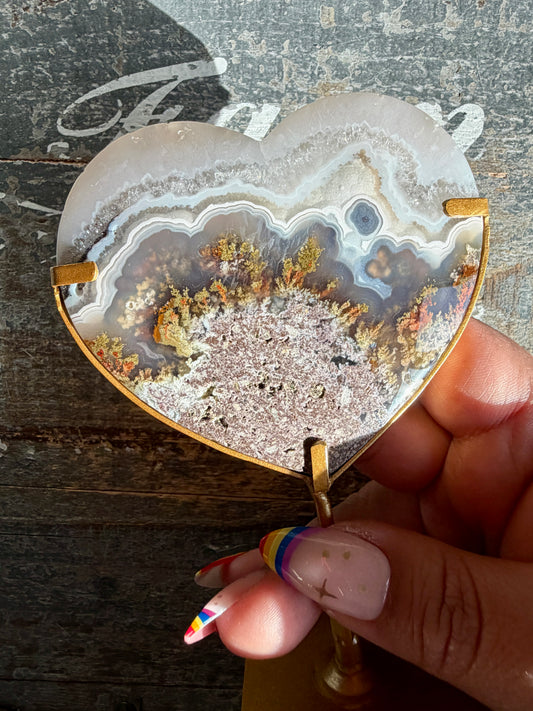 Gorgeous Indonesian Scenic Moss Agate Heart on Stand | Opt 12