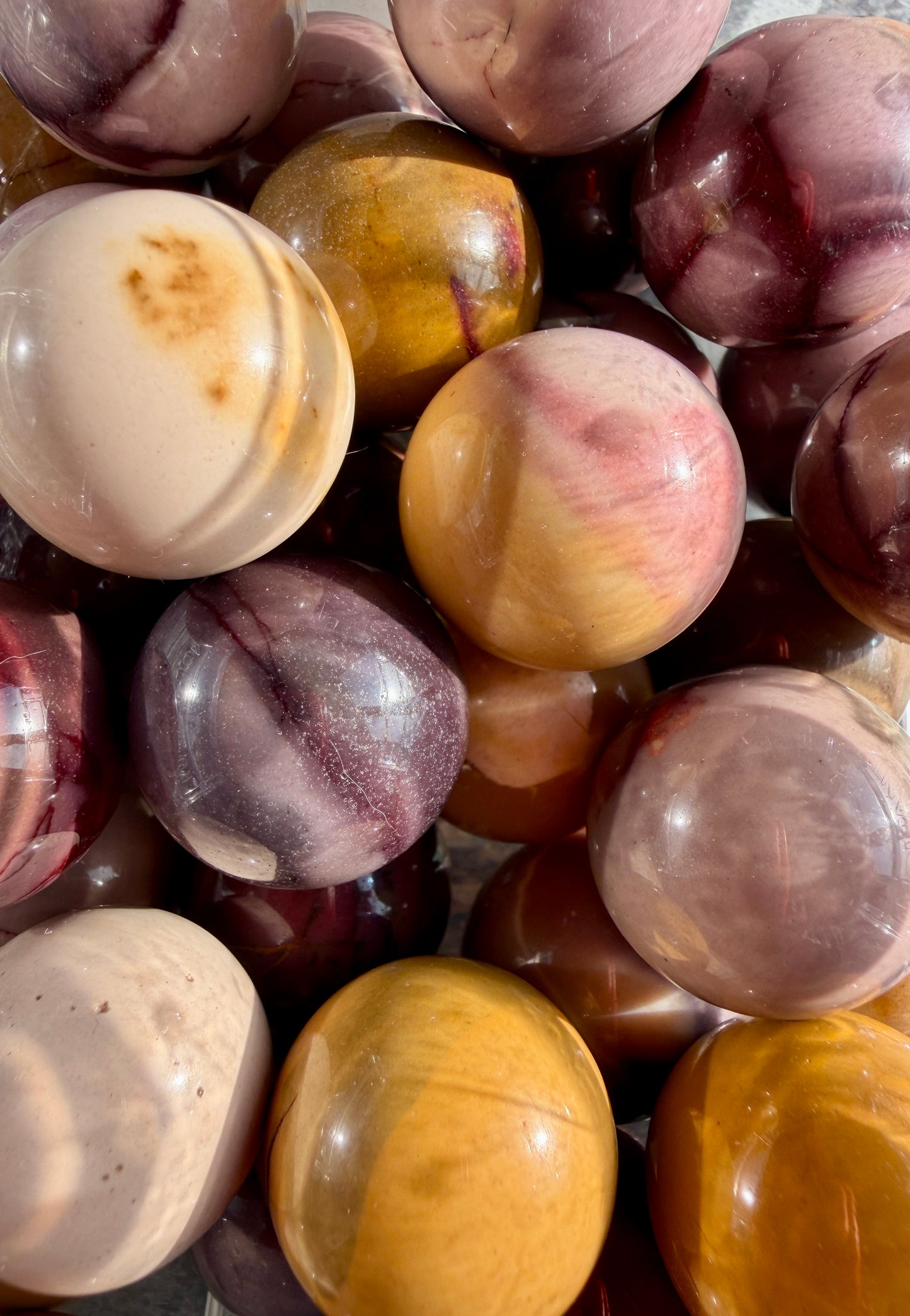 One (1) Mini Mookaite Sphere | 22mm | Random Color