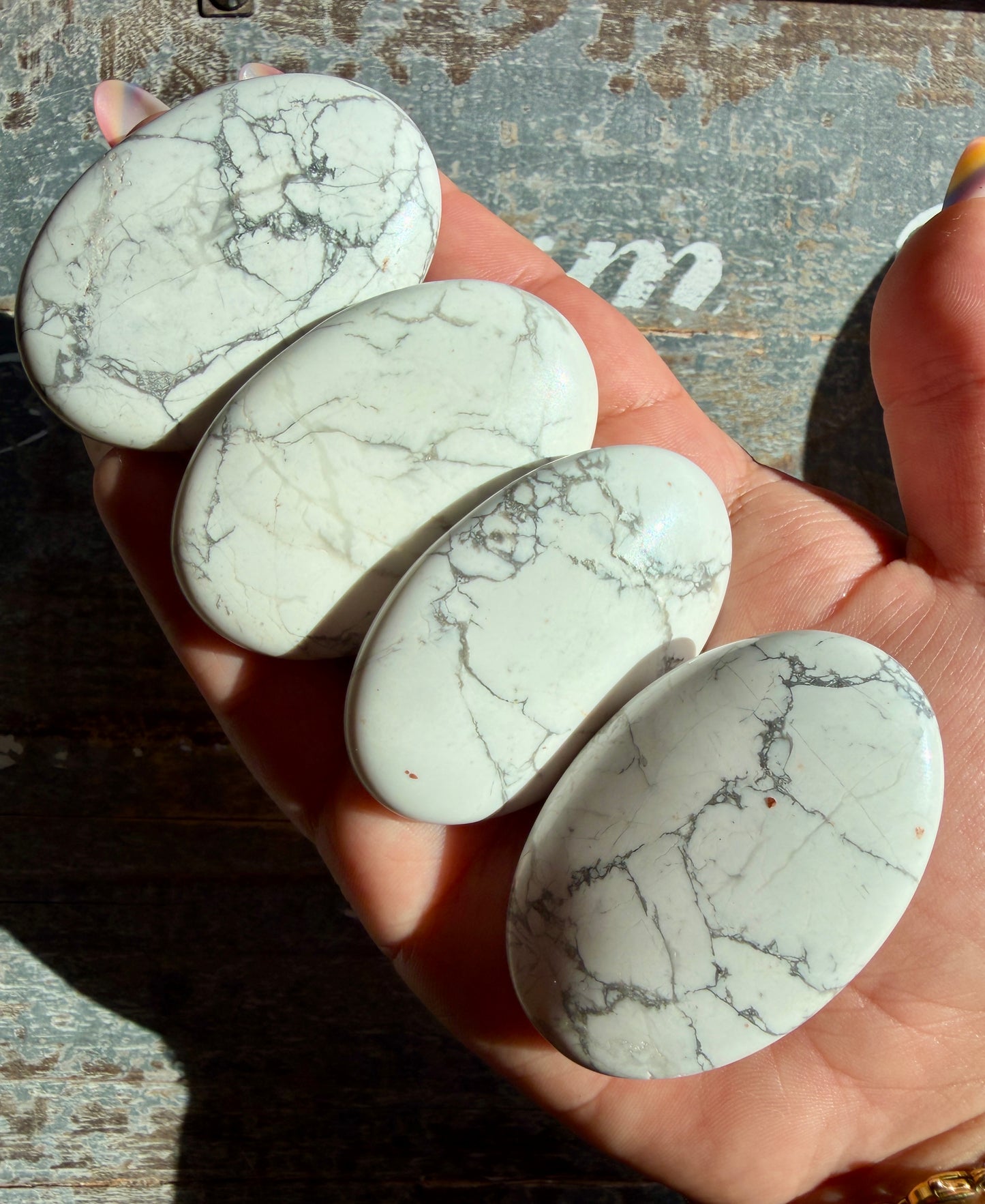 One (1) Howlite Palmstone | Intuitively Chosen
