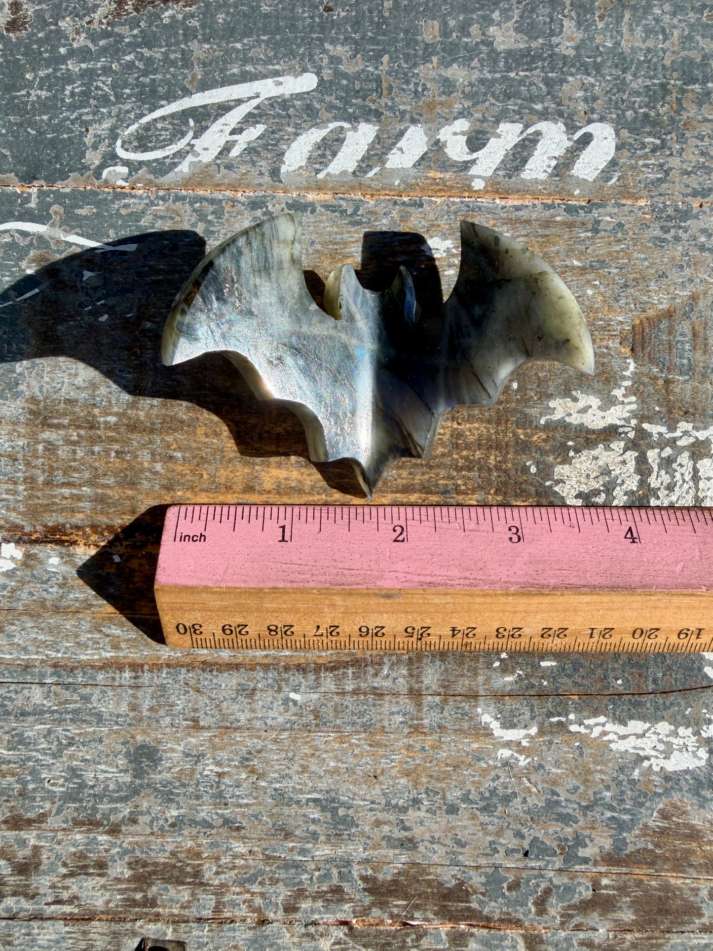 Flashy Labradorite Bat from Madagascar | Opt M