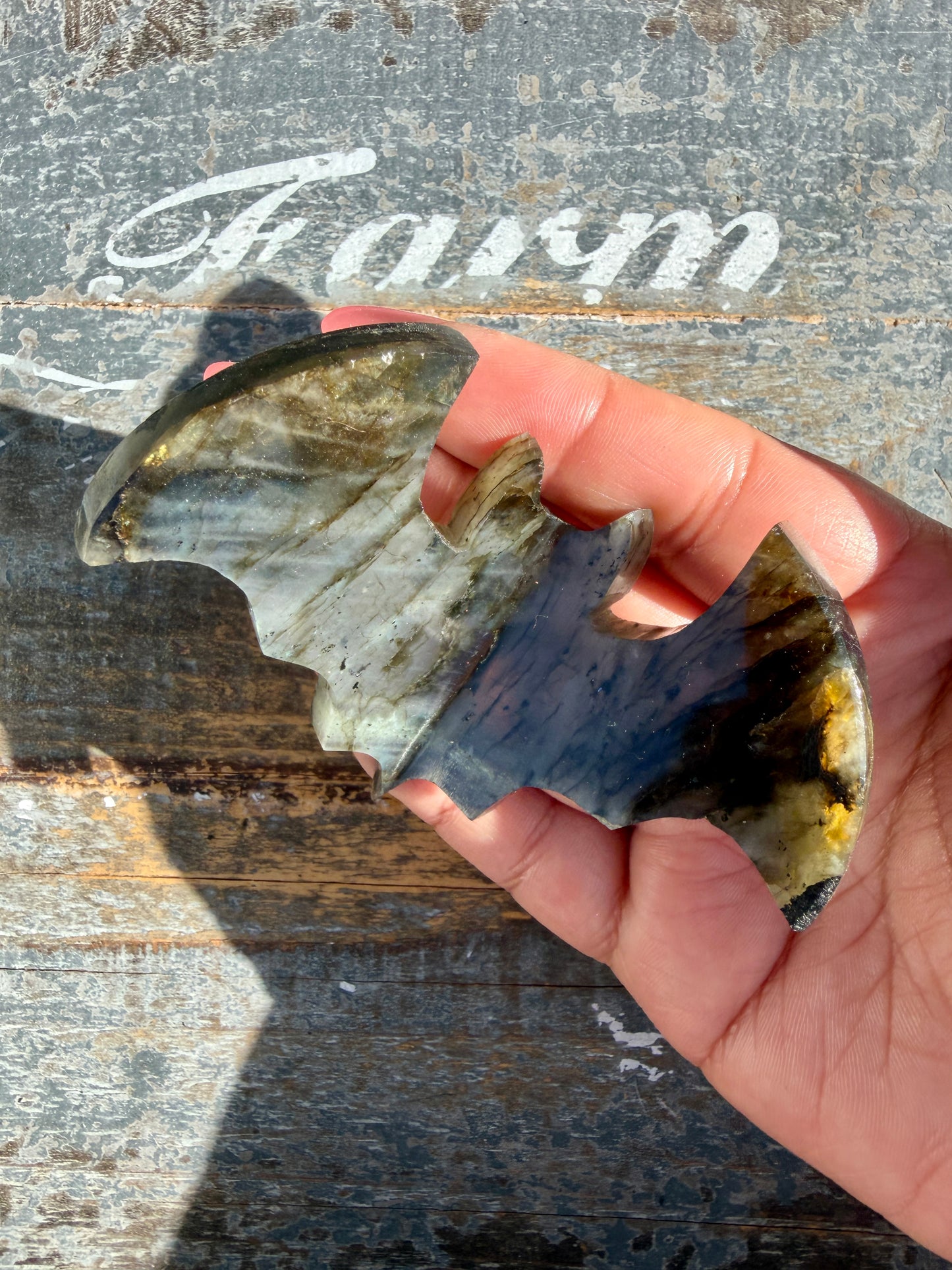 Flashy Labradorite Bat from Madagascar | Opt O
