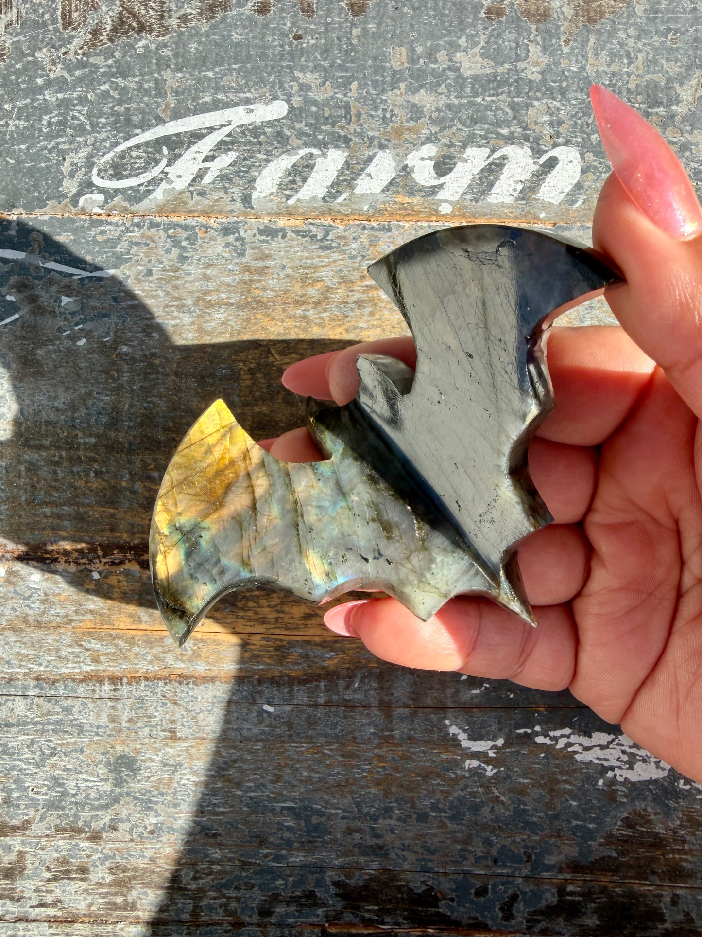 Flashy Labradorite Bat from Madagascar | Opt O