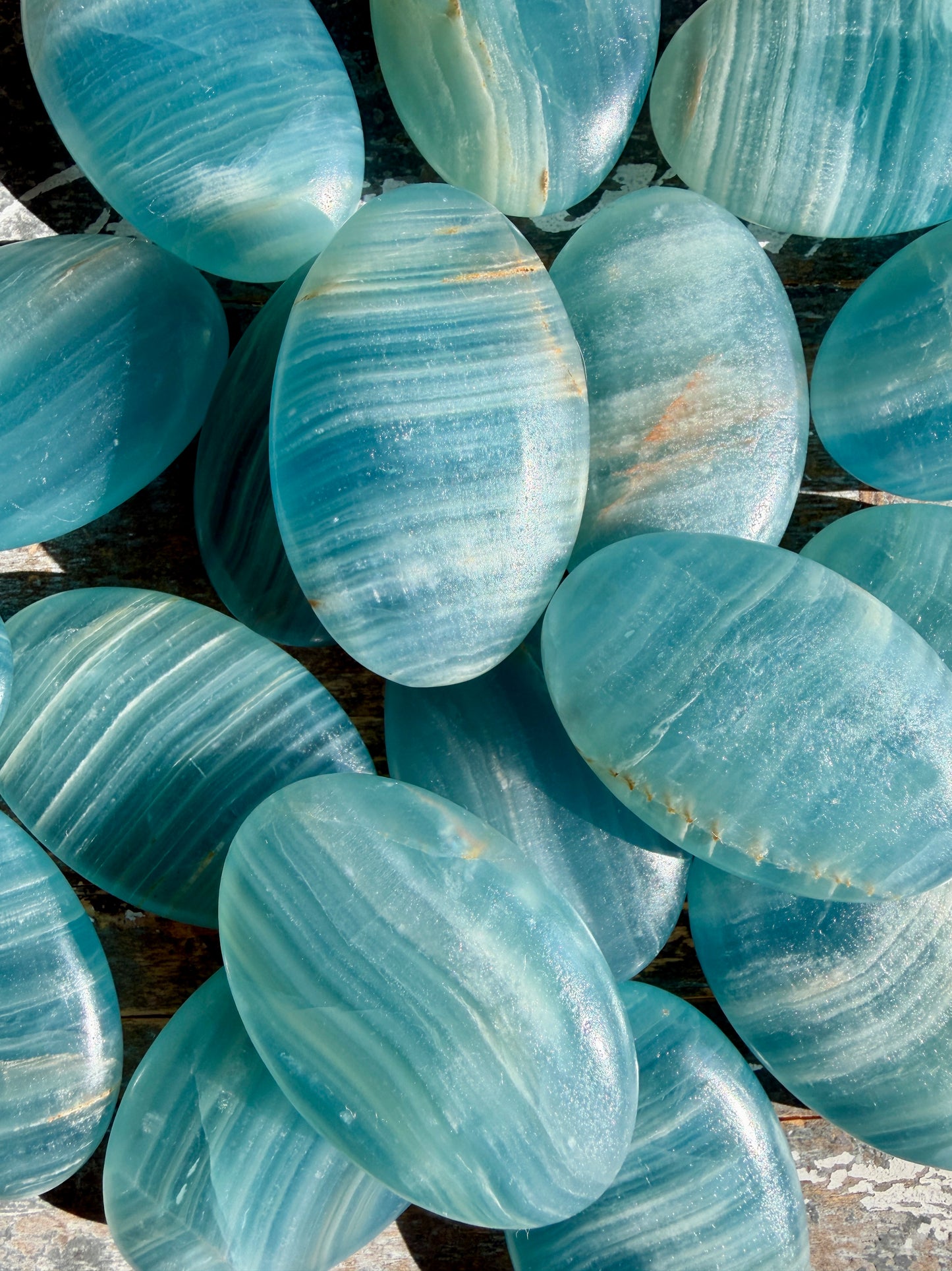 One (1) High Grade Blue Onyx Palmstone | Argentina | Intuitively Chosen