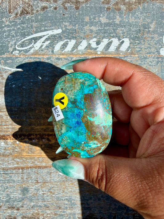 Gorgeous Chrysocolla/Azurite Palm Stone from Peru | Opt Y