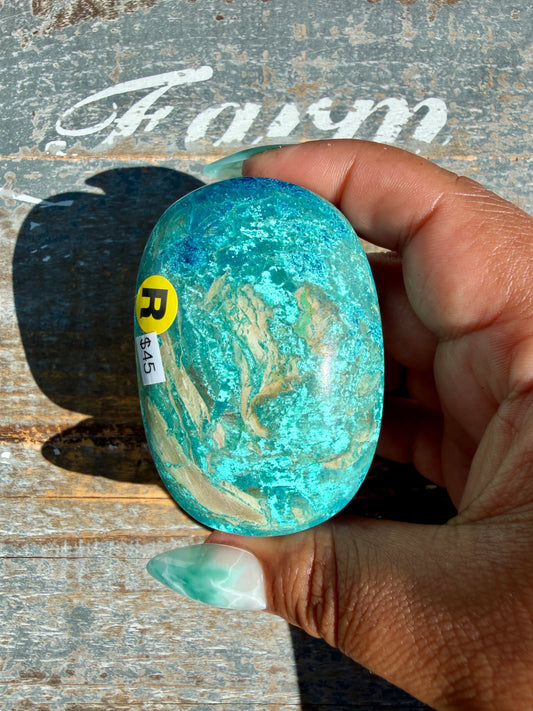 Gorgeous Chrysocolla/Azurite Palm Stone from Peru | Opt R
