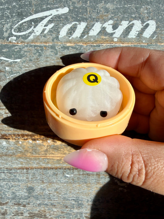 Adorable White Onyx Dumpling in Steamer | Opt Q