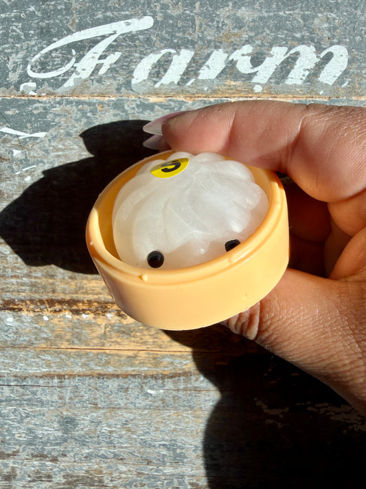 Adorable White Onyx Dumpling in Steamer | Opt S