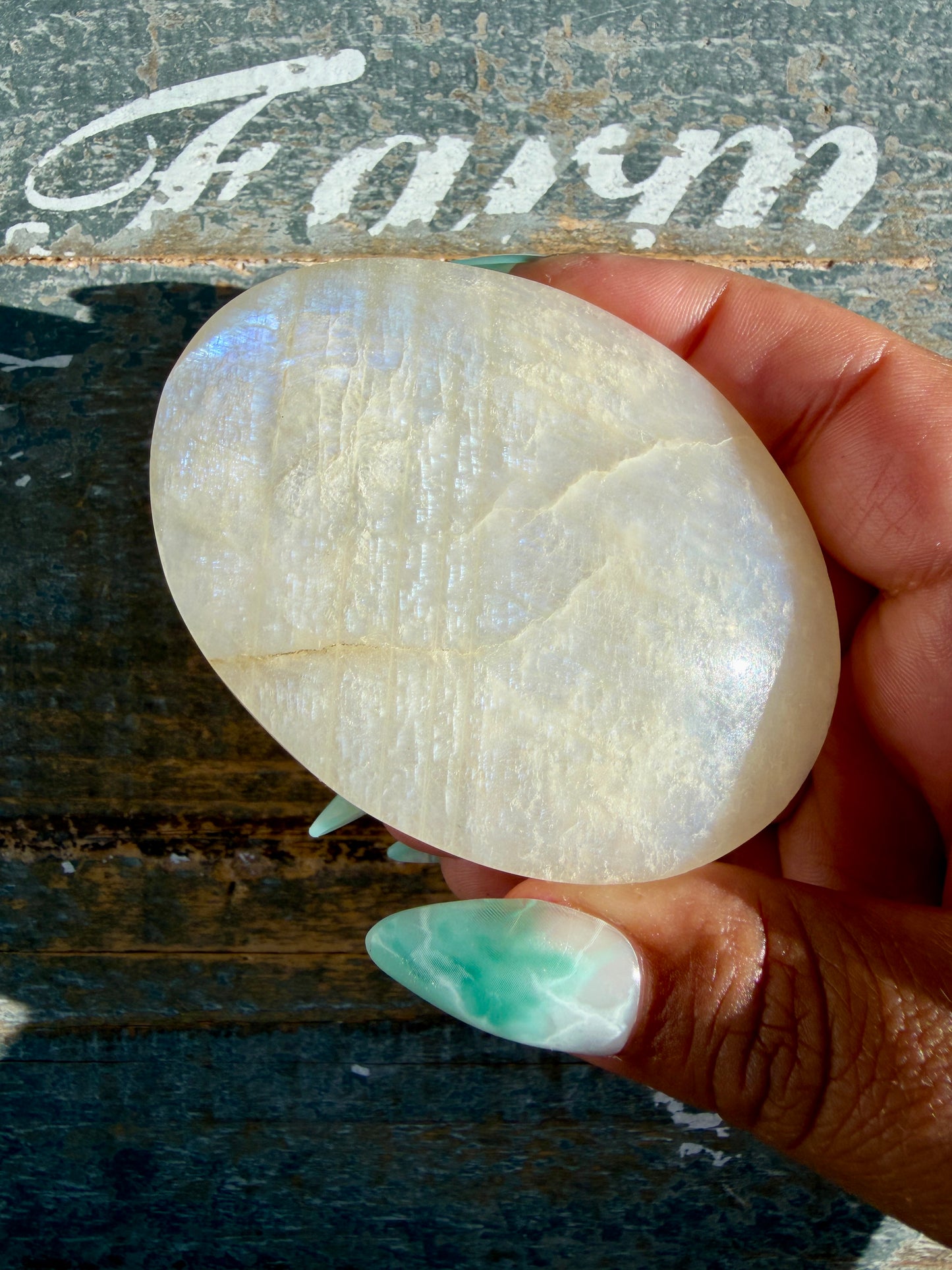 Gorgeous Blue Flash White Moonstone Palm Stone | India | Opt L