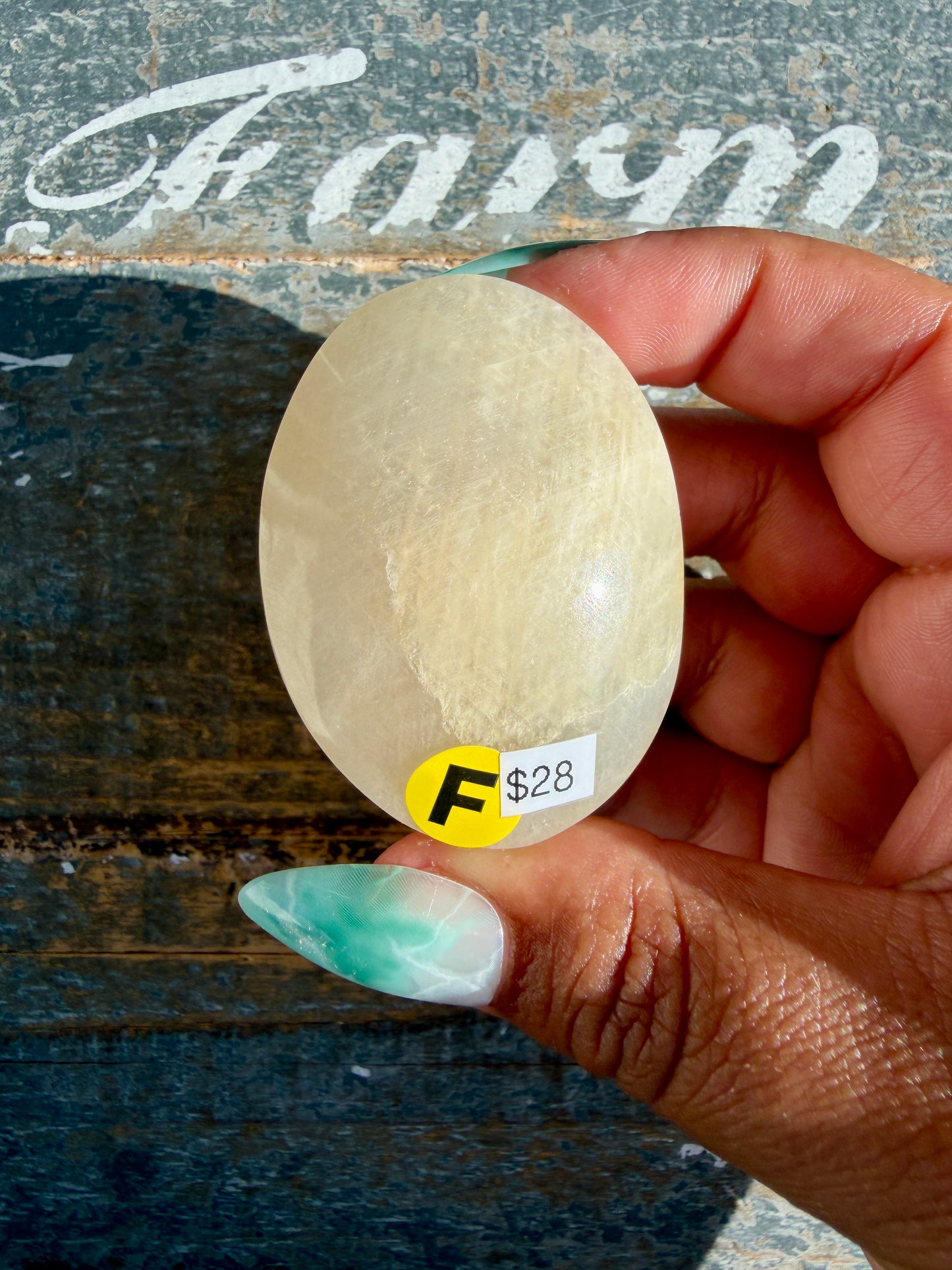 Gorgeous Blue Flash White Moonstone Palm Stone | India | Opt F