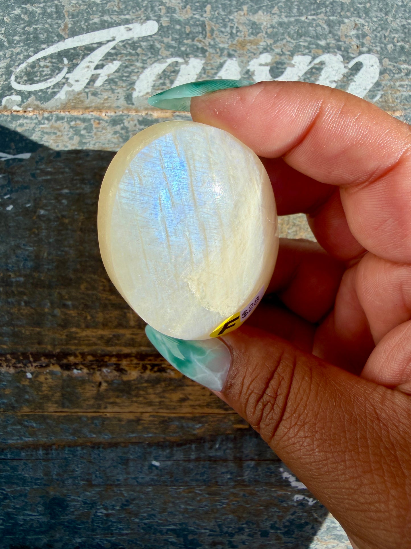 Gorgeous Blue Flash White Moonstone Palm Stone | India | Opt F