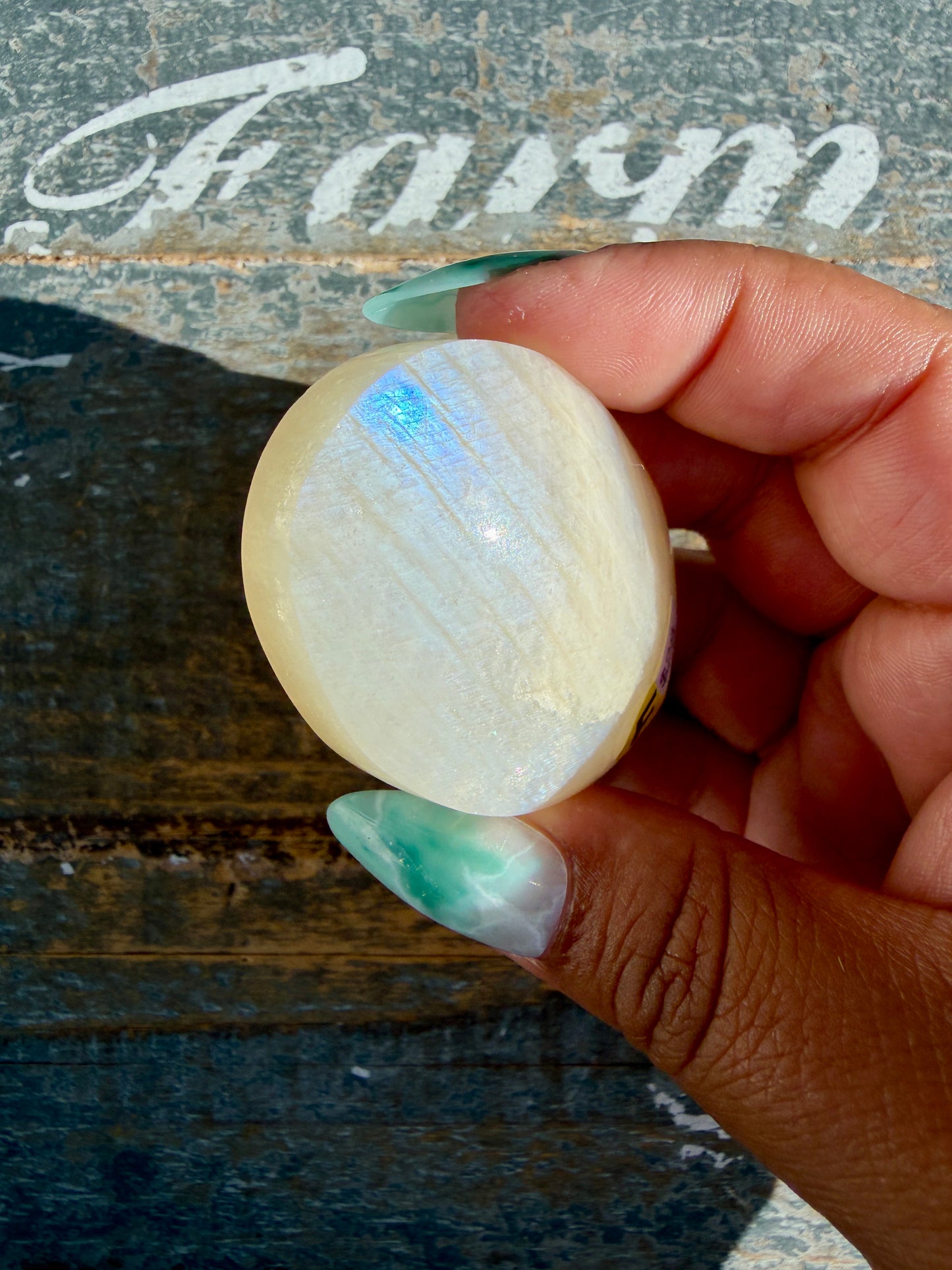 Gorgeous Blue Flash White Moonstone Palm Stone | India | Opt F