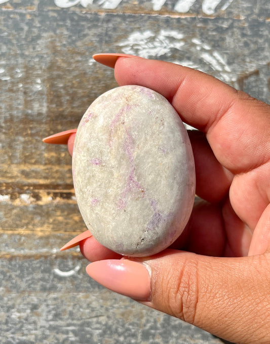 Gorgeous Hackmanite Palm Stone from Afghanistan *UV Reacts Orange